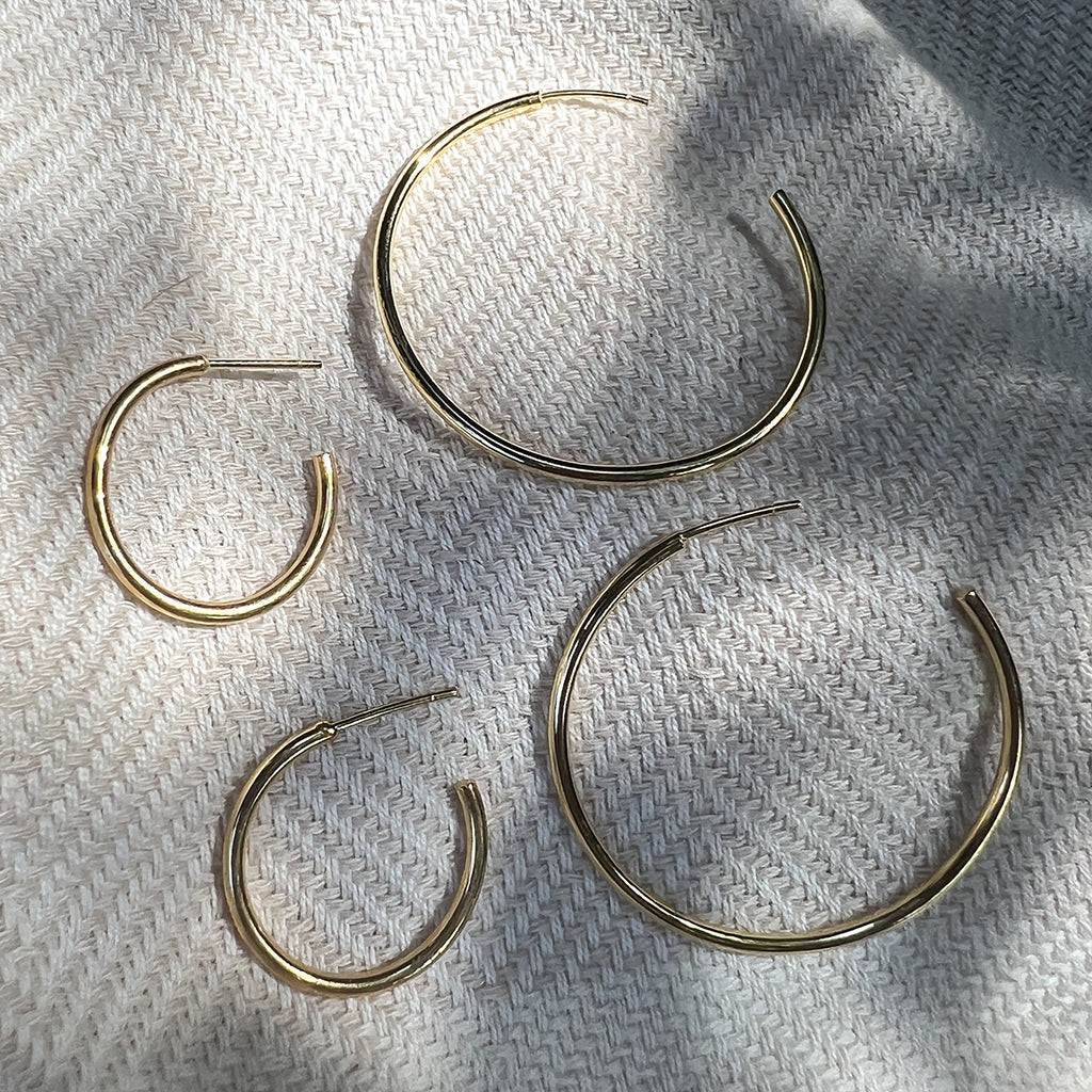 Classic Bombshell Hoop